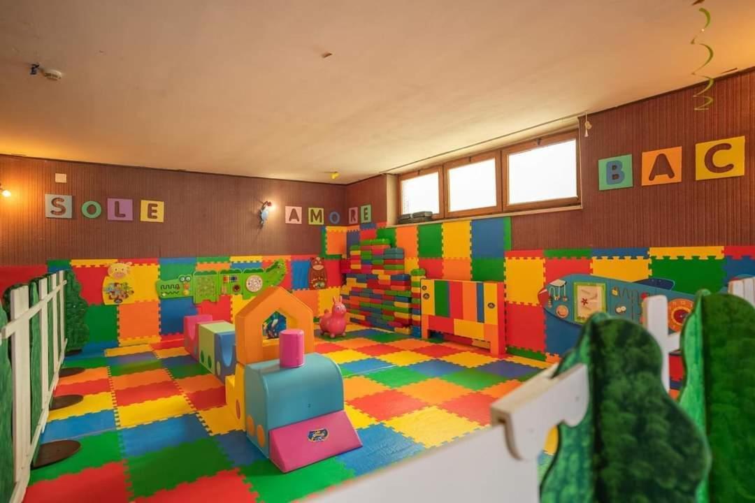 Hotel Alpen Андало Экстерьер фото